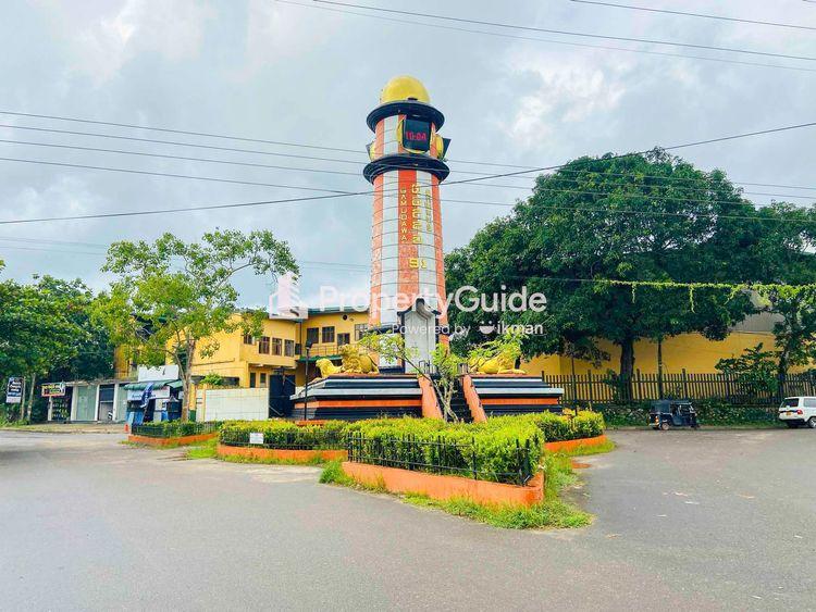 clock-tower-kamburupitiya Image