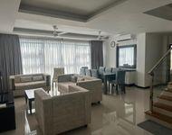 Emperor Penthouse Aprtment for Sale in Colombo 02