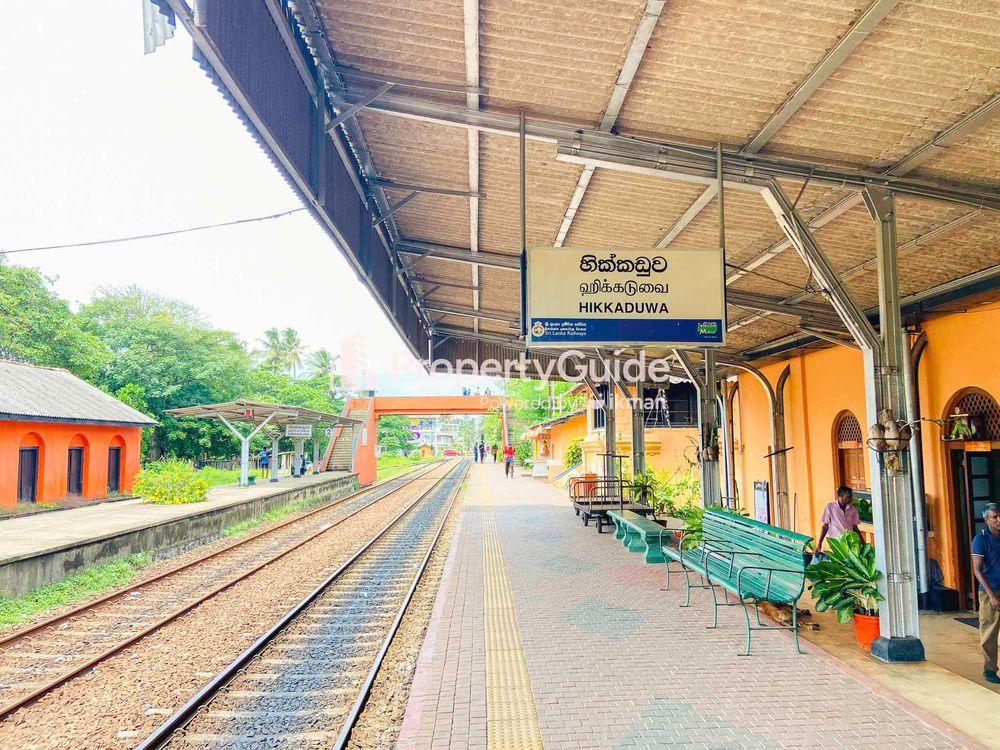 hikkaduwa-railway-station Image