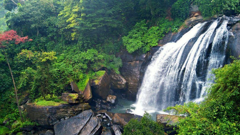 hulangala-ella-falls-wattegama ඡායාරූපය