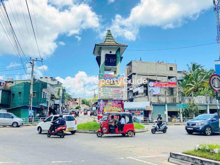 balangoda-clock-tower படம்