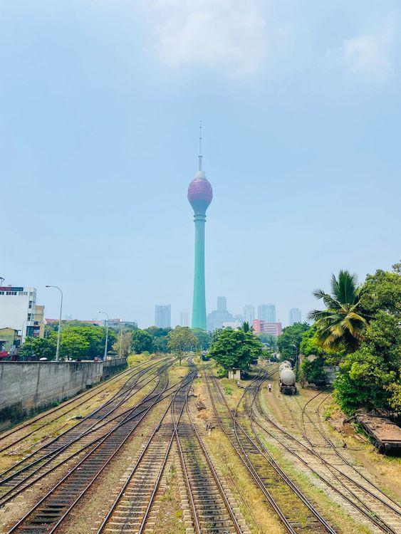 lotus-tower படம்