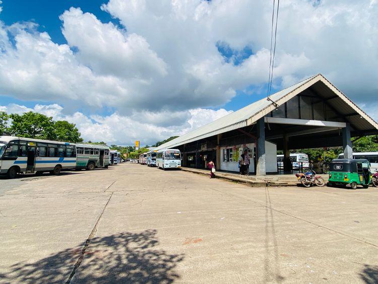 mirigama-bus-station Image