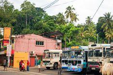 bus-stand-ampitiya Ampitiya