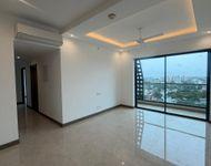 Distressed 3-Bedroom Apartment at Marina Square for Sale, Colombo 15