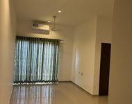 Kahathuduwa - Apartment for Sale
