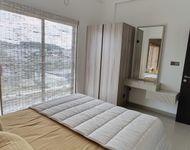 Modern 2 Bedroom Apartment for Rent at Canterbury Golf Resort (EM241RN)