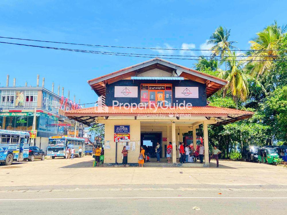 dikwella-bus-stand ඡායාරූපය