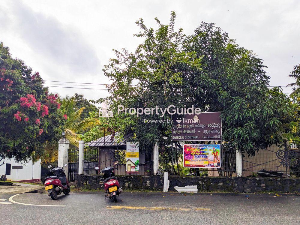 divisional secretariat hatharaliyadda Image
