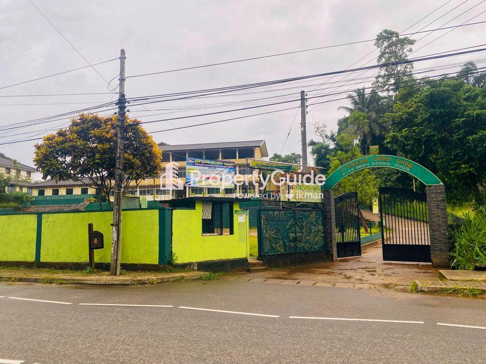 kalawana national school Image