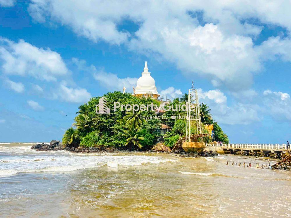 parevi-duwa-temple-matara ඡායාරූපය