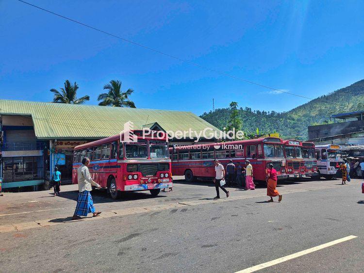 bus-stand-passara Image