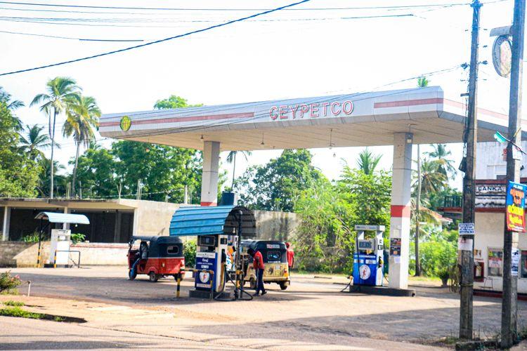 ceypetco-filling-station-anamaduwa Image