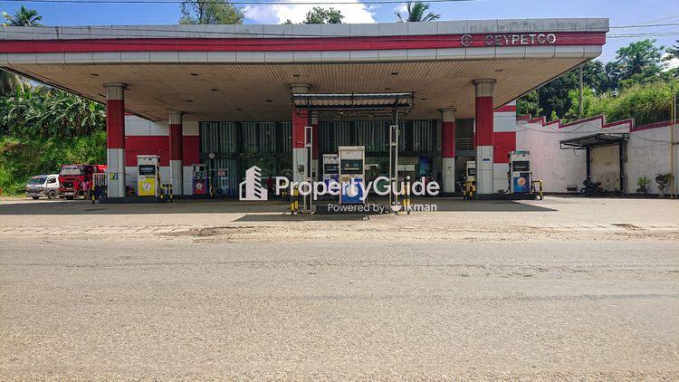 ceypetco filling station godakawela படம்
