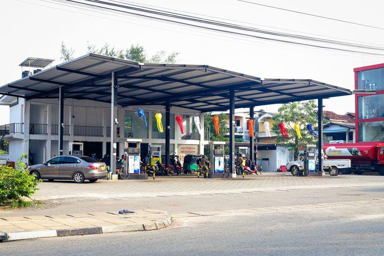 ceypwtco-filling-station-tambuttegama Image