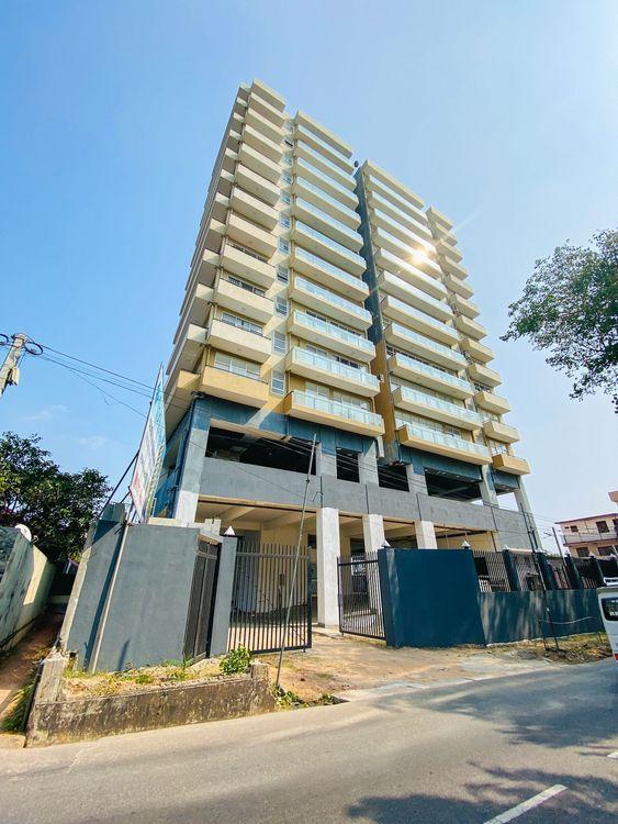 coral-saffron-apartment-complex ඡායාරූපය