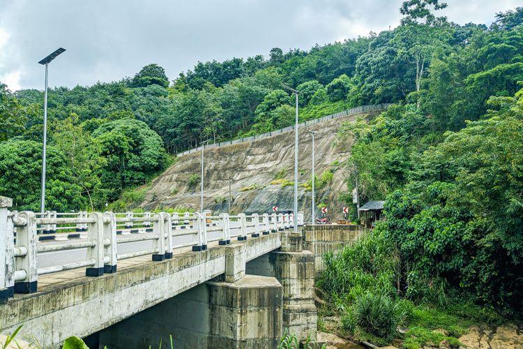 දෙරනියගල Property Guide