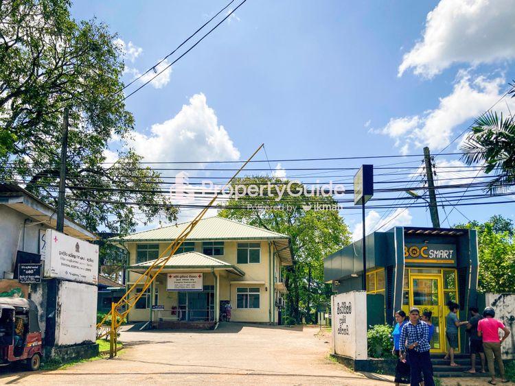 දොම්පේ Property Guide