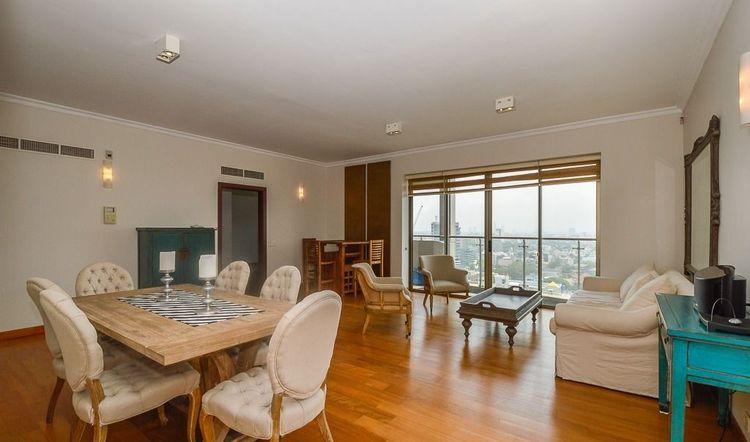empire-residencies-living-room Colombo 2
