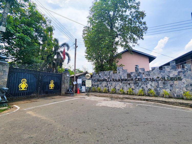hanwella-rajasinghe-central-college Image