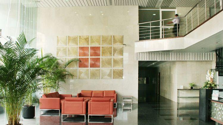 iceland-residencies-lobby கொழும்பு 3