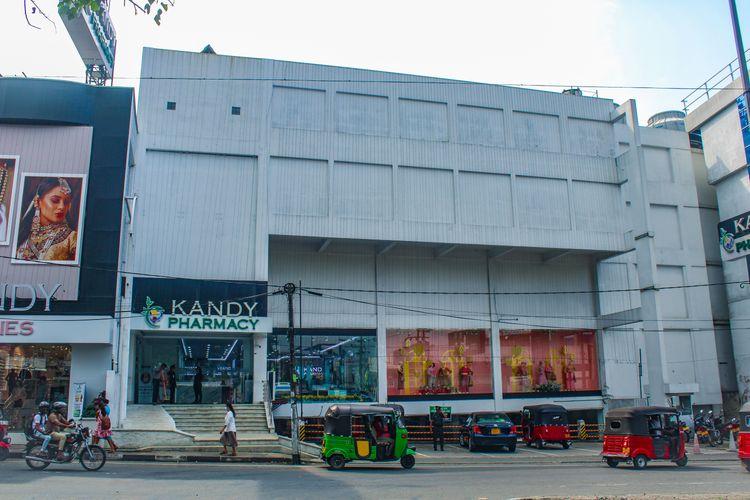 kandy-pharmacy-kadawatha ඡායාරූපය