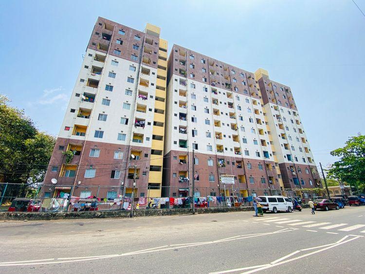 lakhiru-sevana ඡායාරූපය