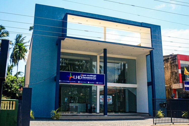 lanka-hospitals-laboratory-marawila படம்