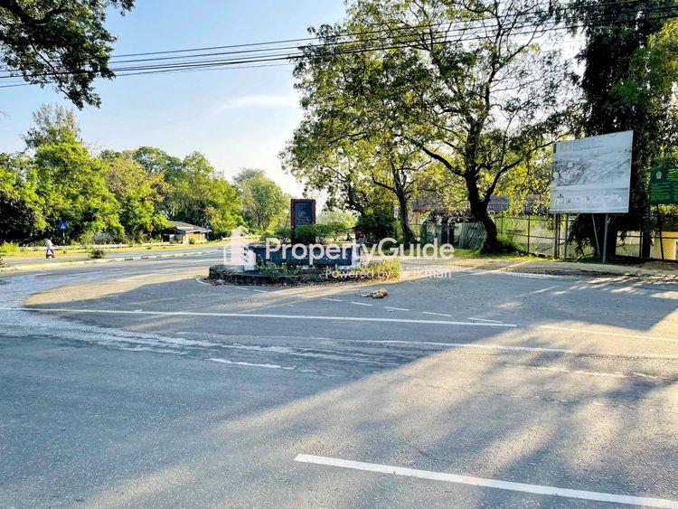 ලුණුගම්වෙහෙර Property Guide