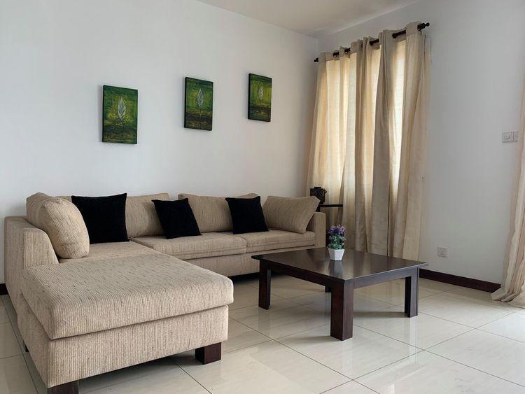 on320-residencies-living-room කොළඹ 2