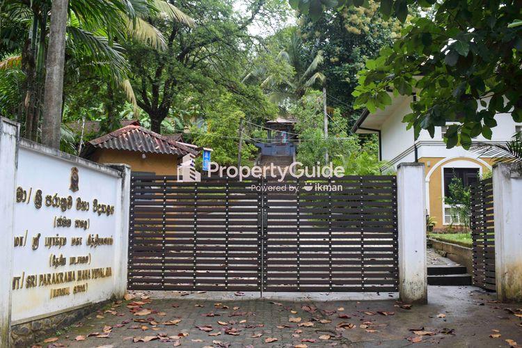 parakramabahu-maha-vidyalaya ඡායාරූපය