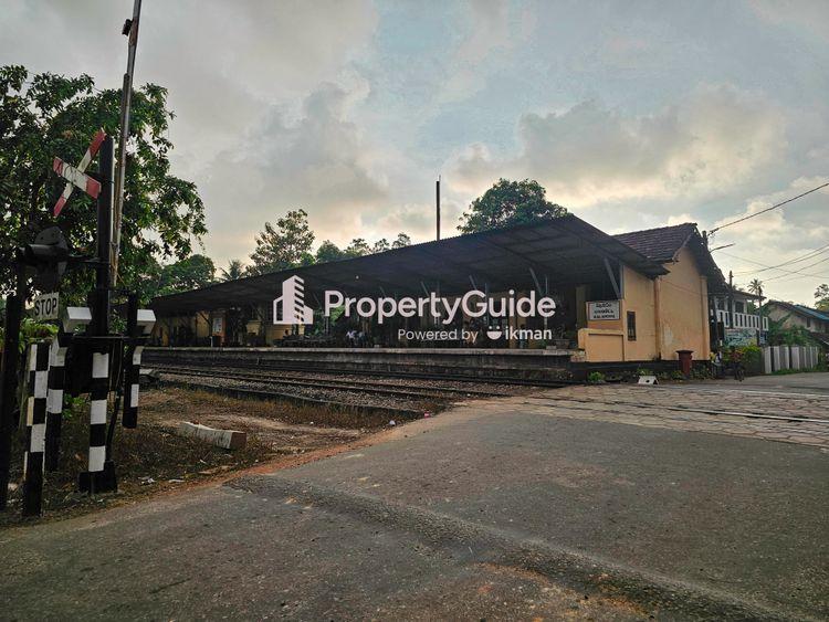 බලපිටිය Property Guide