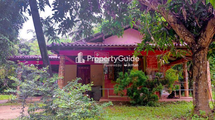 rideemaliyadda post office Image