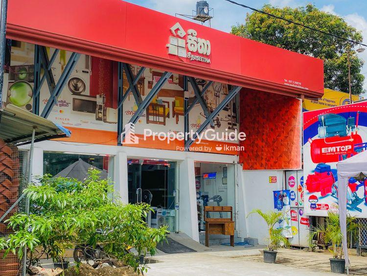 seetha furniture dehiaththakandiya ඡායාරූපය