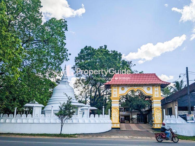 siriwardhanaramaya yakkala Image