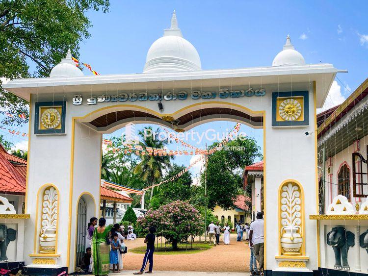 sri punyawardhanarama maha viharaya  dompe படம்