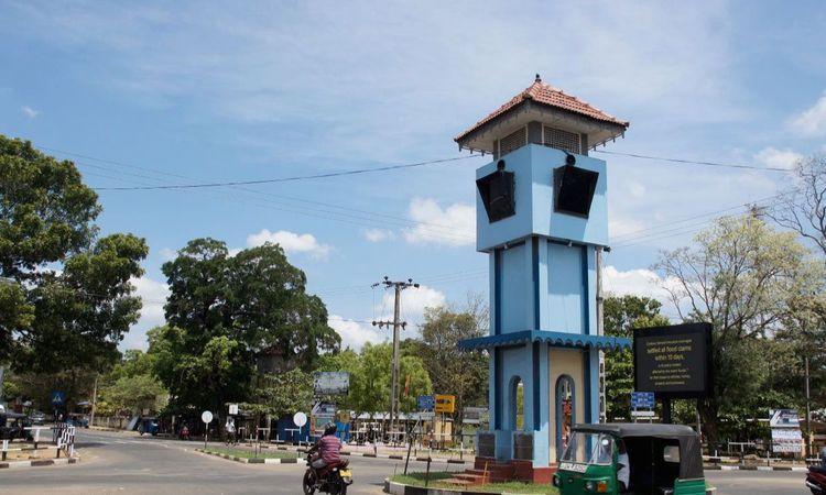 vavuniya-clock-tower ඡායාරූපය