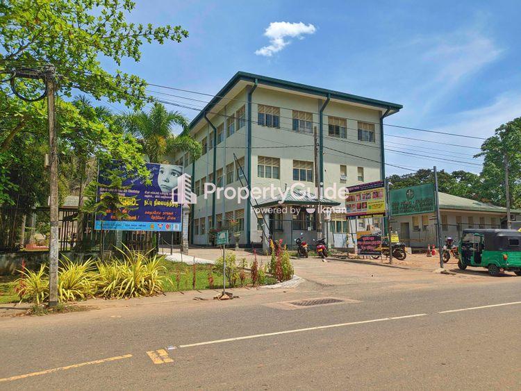 wellawaya-hospital ඡායාරූපය